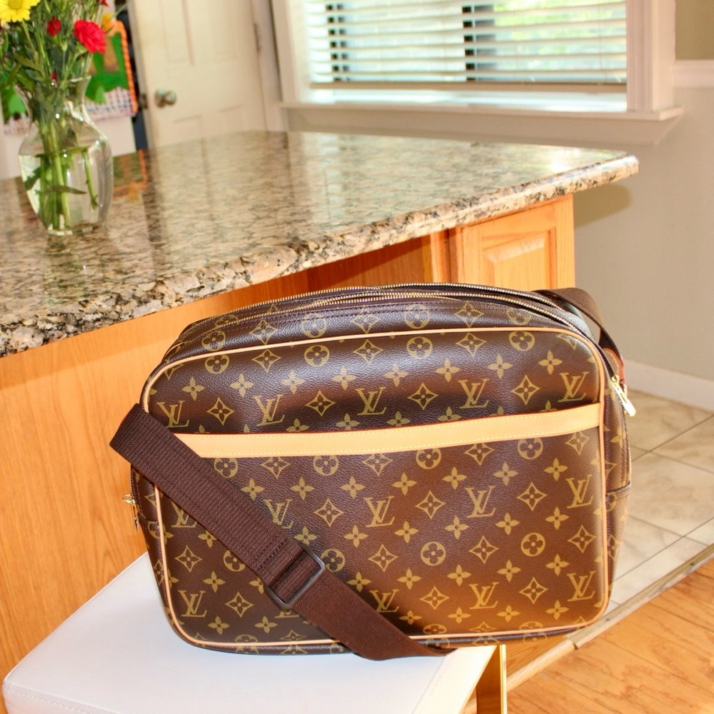 🏅NEVER USED🏅Louis Vuitton Monogram Reporter GM Shoulder Bag - Picture 12 of 12